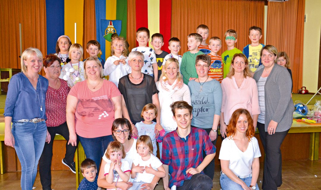 Gro­ßes Spie­le­fest und Mitmach-Theater