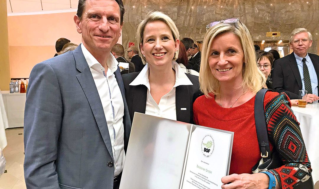 Aus­zeich­nung: gesund am Arbeitsplatz