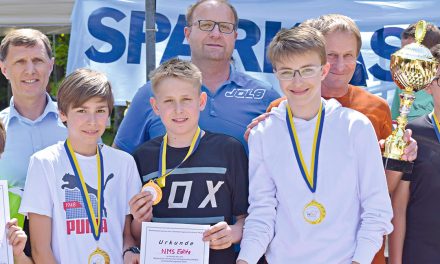 Edlit­zer Schü­ler sind Meis­ter im Orientierungslauf