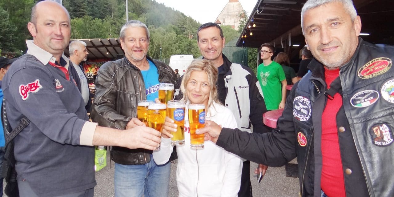 Guz­zi-Tref­fen in Kirchberg