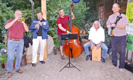 Jazz­klän­ge im Moststadel