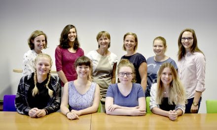Frau­en in die Tech­nik: viel Selbst­be­wusst­sein und ech­te Vorbilder