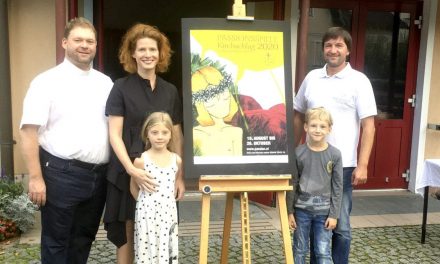 Pas­si­ons­spie­le 2020: Plakat-Präsentation