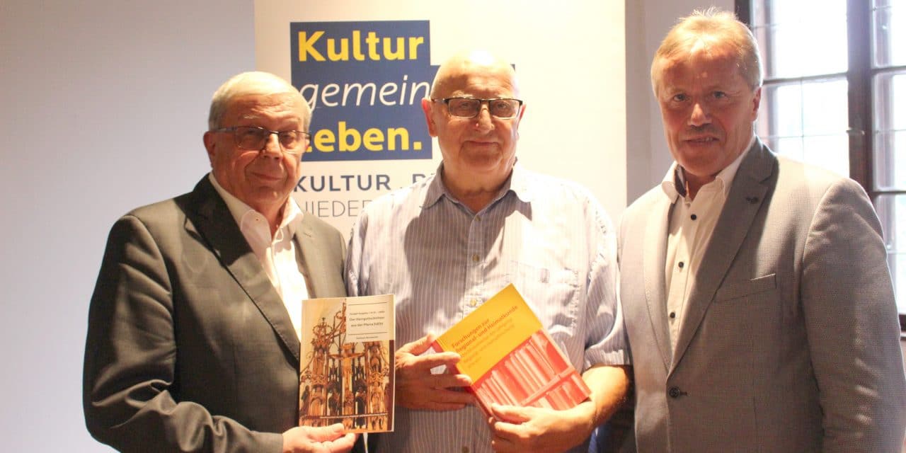 Herr­gott­schnit­zer-Buch als Detektivarbeit