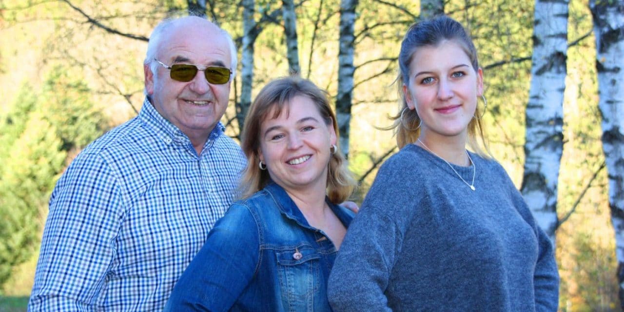 Trio fei­ert am glei­chen Tag Geburtstag