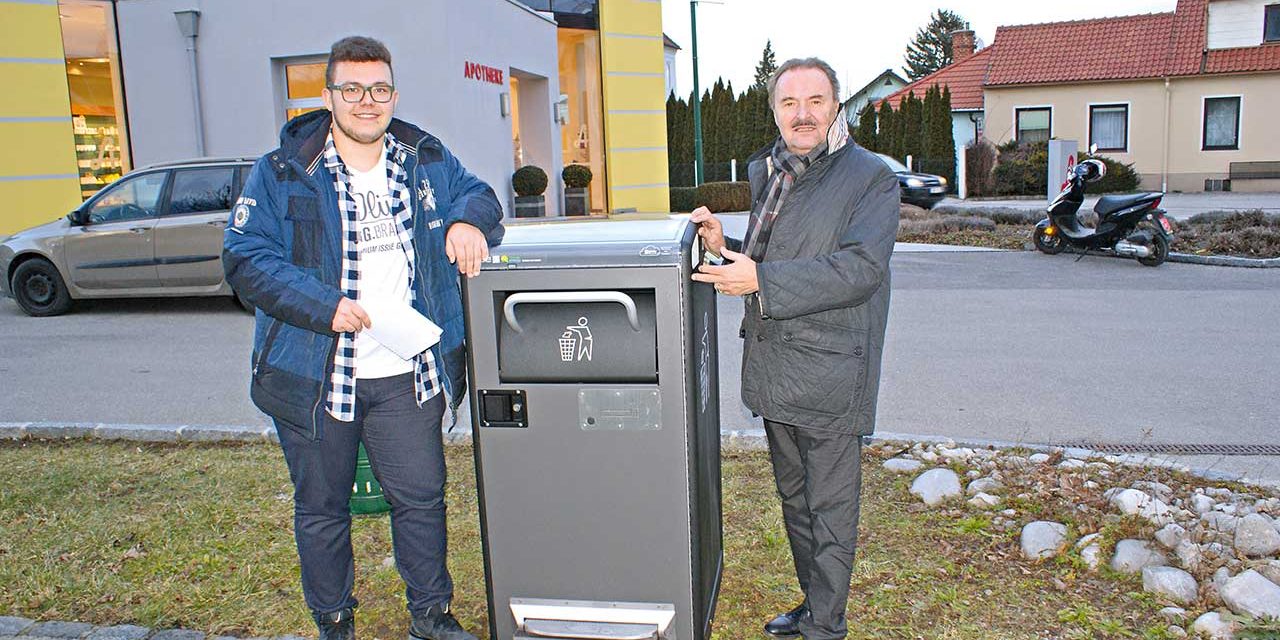 High-Tech-Mistkübel schickt E-Mail an den Bauhof