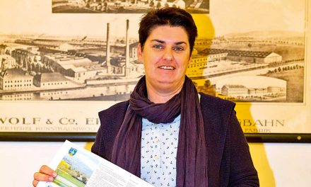 Info­fol­der vorgestellt
