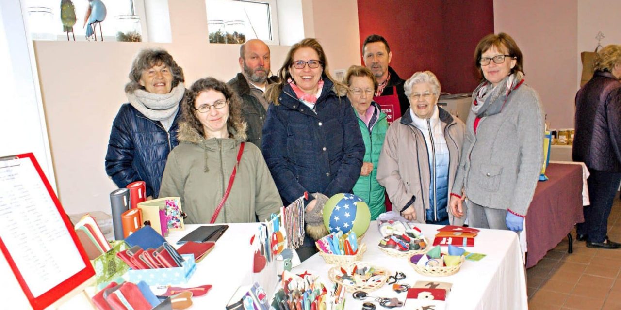 Sai­son­auf­takt beim Bad  Erla­cher Bauernmarkt
