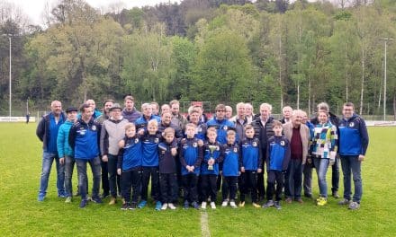 Legen­den­match beim Jubiläumsfest