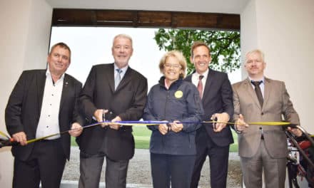 „Schö­nes Spiel“ im Golf­club Linsberg