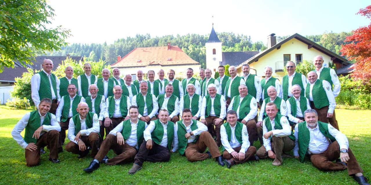 MGV Haß­bach­tal fei­er­te  100. Geburtstag