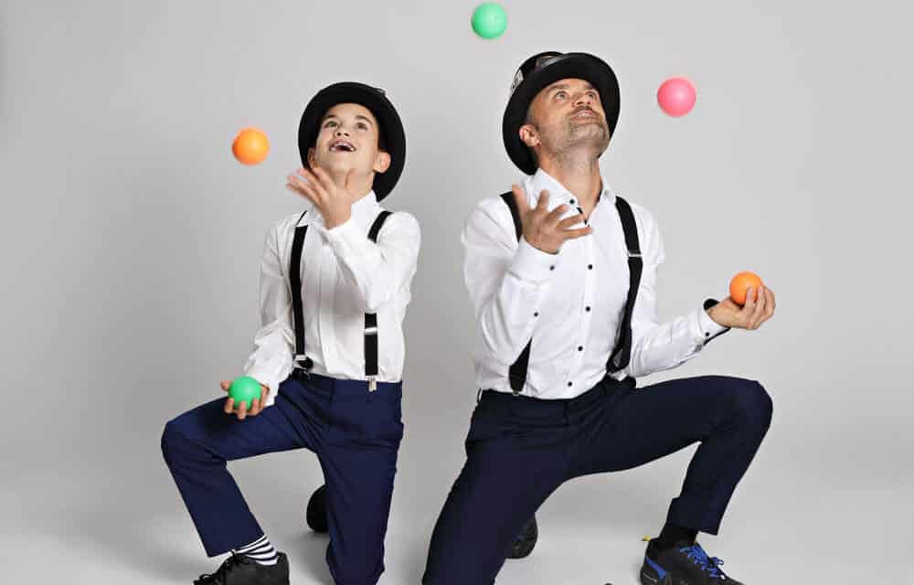 Artis­ten­duo begeis­tert Publikum