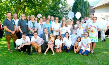 Neu­er Pfar­rer begrüßt