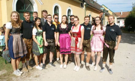 Bezirks­ern­te­dank­fest  in Lanzenkirchen
