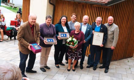 Zinn­fi­gu­ren­welt Kat­zels­dorf	fei­ert 15. Geburtstag