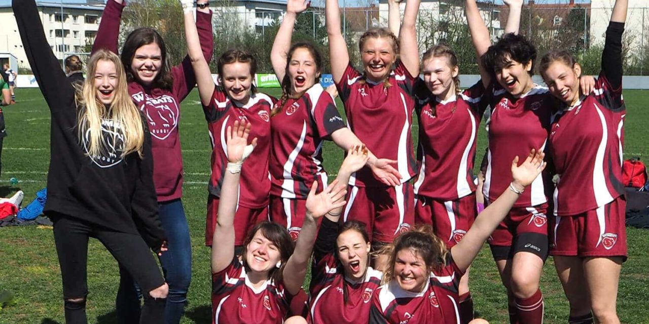 Frau­en­power auf dem Rugby-Feld