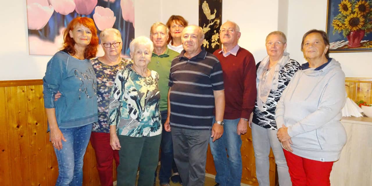 Lite­ra­tur­zir­kel lädt  zur Adventlesung