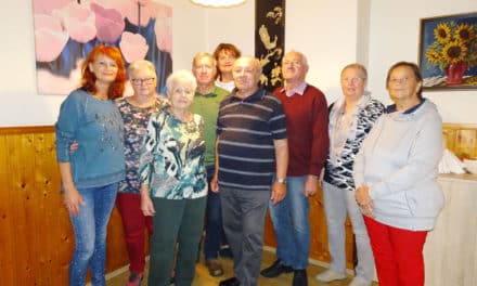 Lite­ra­tur­zir­kel lädt  zur Adventlesung