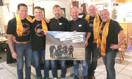 Nepal­hil­fe lädt zum Vor­trag: mit dem Kult-Bike im Himalaya