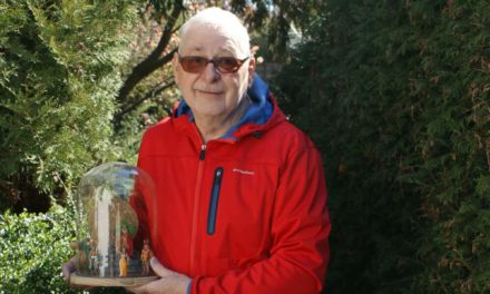 Josef Val­len­ta reist in die Kindheit
