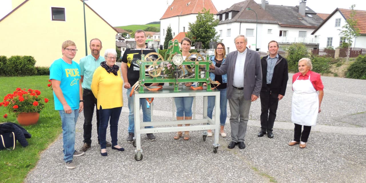His­to­ri­sches Kir­chen-Uhr­werk kehrt zurück