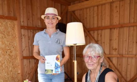 „Turm­ca­fé“ Schwar­zen­bach bringt Lite­ra­tur auf die Bühne