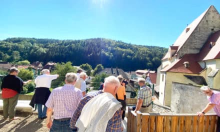 Wehr­kir­chen-Ein­bli­cke für die Kirchenführer