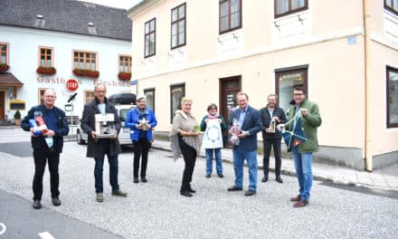 Kaf­fee und Kunst­hand­werk in Kirchschlag