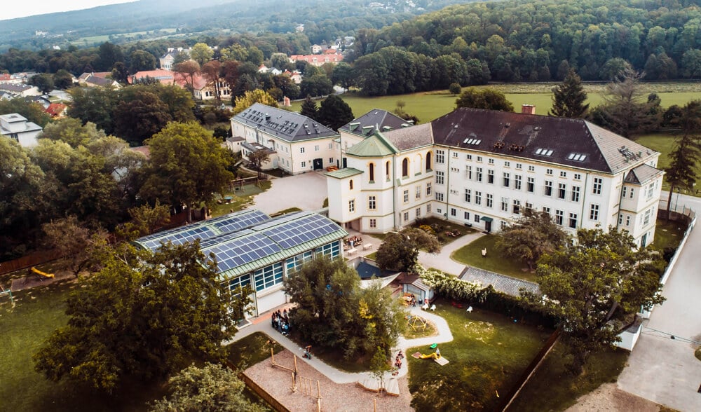 „Schu­le zum Leben“ in Frohsdorf