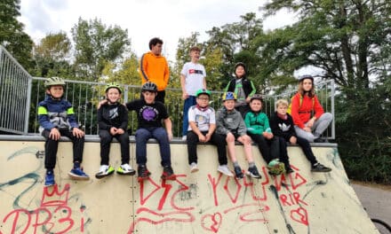 Frohs­dorf: Schu­len zum Leben