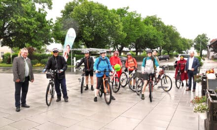 Rad­wan­der­tag bis nach Lanzenkirchen