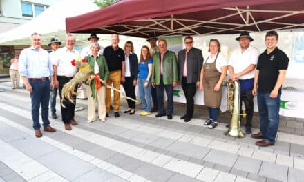 Kuli­na­ri­sches Stra­ßen­fest mit Schnidahahn