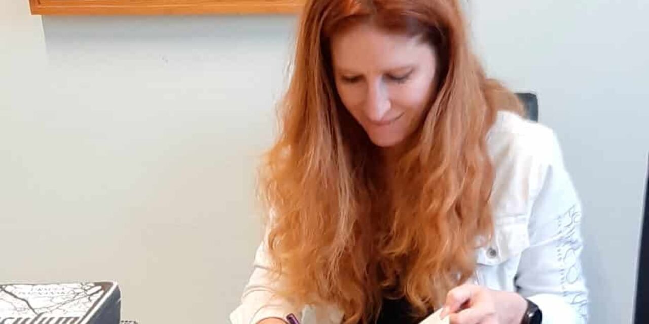 Best­sel­ler­au­torin in der Schule
