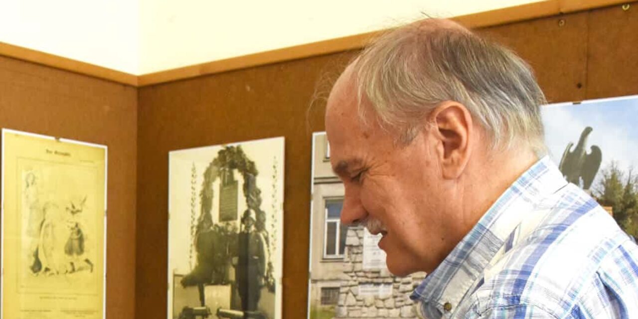 Als die Welt auf Kirch­schlag blick­te: Die Geschich­te hin­ter den Bildern