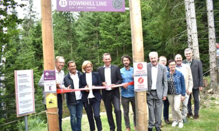 Neue Pro­fi-Stre­cke auf den Wexl Trails eröffnet