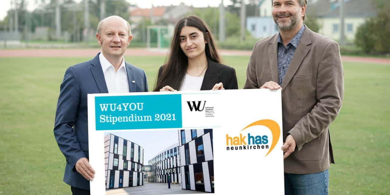 WU-Sti­pen­di­um für HAK-Absolventin