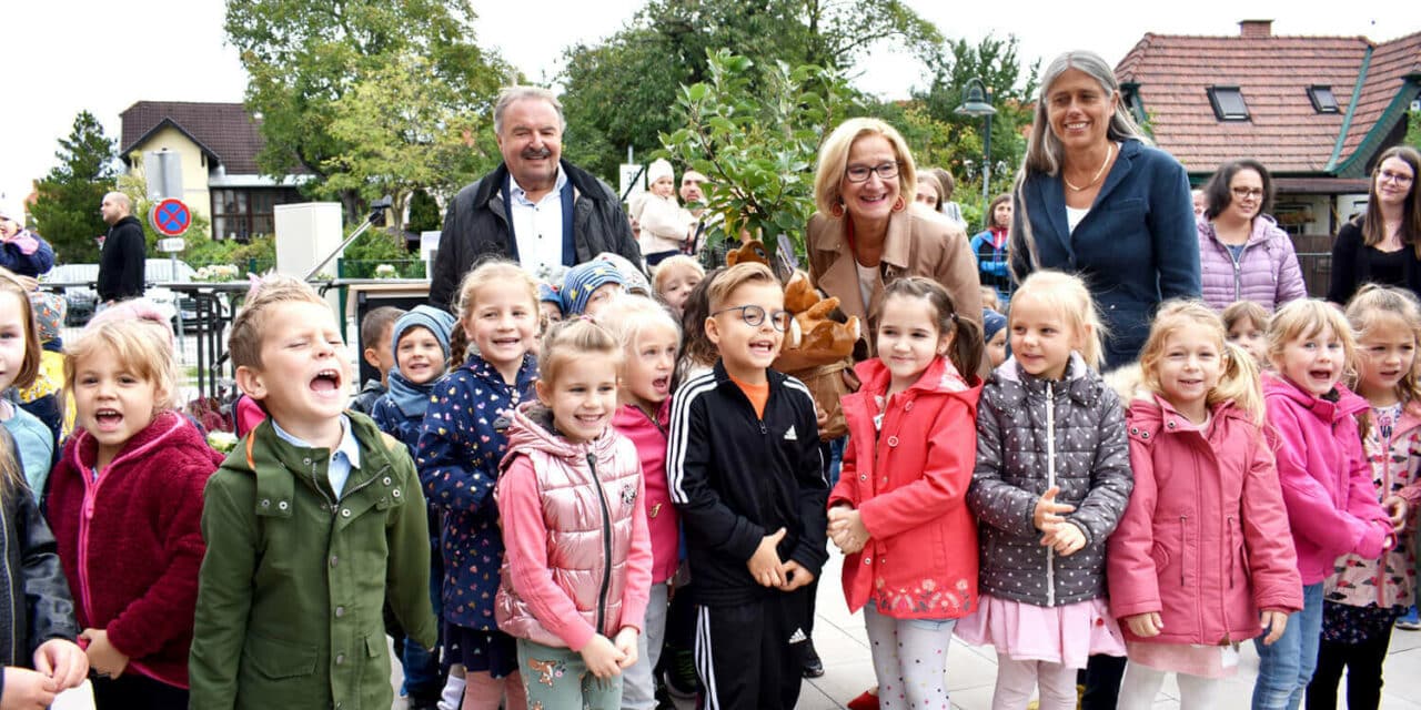 Bad Erlach: Ein modernes freundliches Haus für 130 Kinder