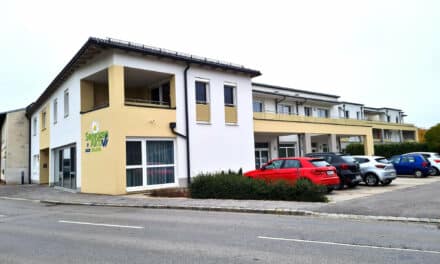 Bad Erlach: Mehr Woh­nen, weni­ger Arztpraxis