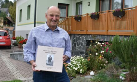Fami­li­en­ge­schich­te als Geburtstagsgeschenk