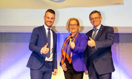 Bezirks-ÖVP: Kla­rer Auf­trag für Stacherl