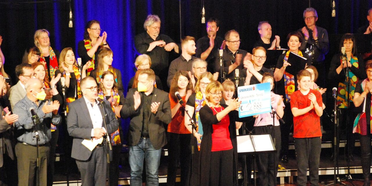 Tol­le Sum­me bei Ter­nit­zer Ukraine-Benefizkonzert
