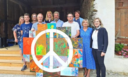 Ver­nis­sa­ge im Museumsdorf