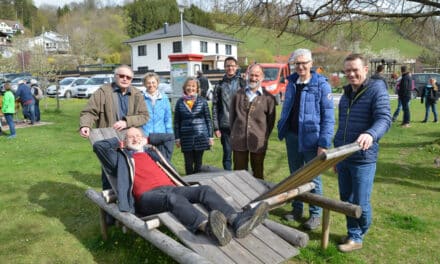 Ideen­wett­be­werb: Sie­ger vor der Kamera