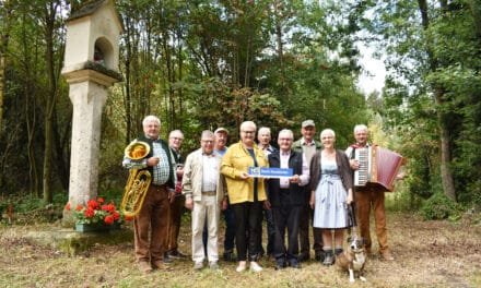 1. Bezirks­wan­der­tag rund um den Eselsberg