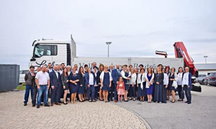 Gro­ße Gala zum 100. Firmenjubiläum