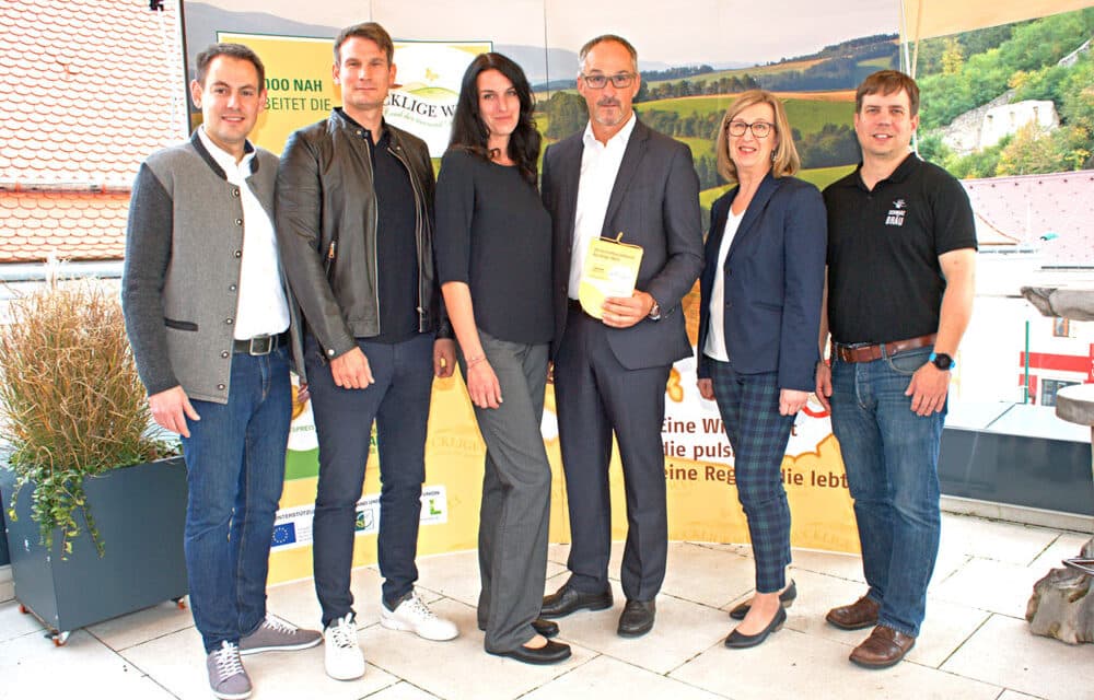 Wirt­schafts­platt­form mit neu­em Vorstand