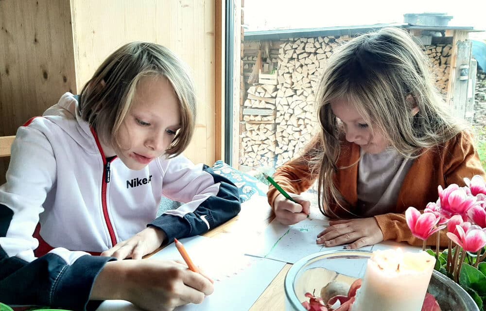 Hand­ge­mach­te Weihnachtswünsche
