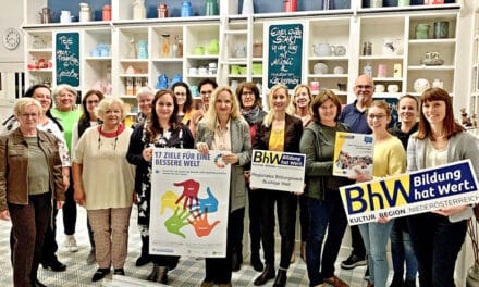 Bil­dungs­an­ge­bo­te für alle Generationen