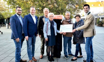Neu­es „Dach“ für die Stoma-Selbsthilfe