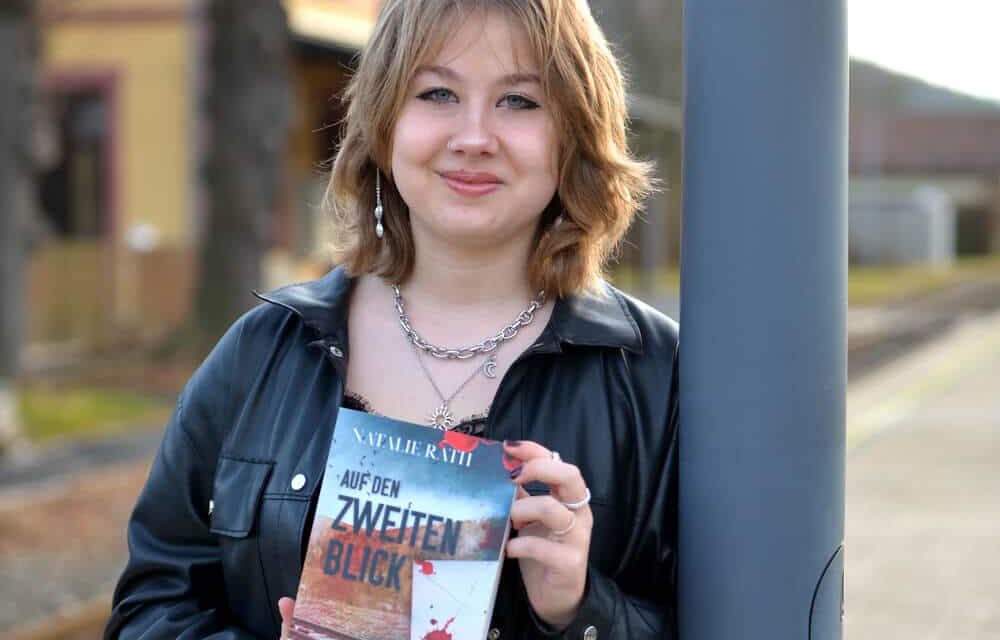 Ers­tes Buch erschien zum 16. Geburtstag